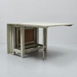 527676 Gate-leg table